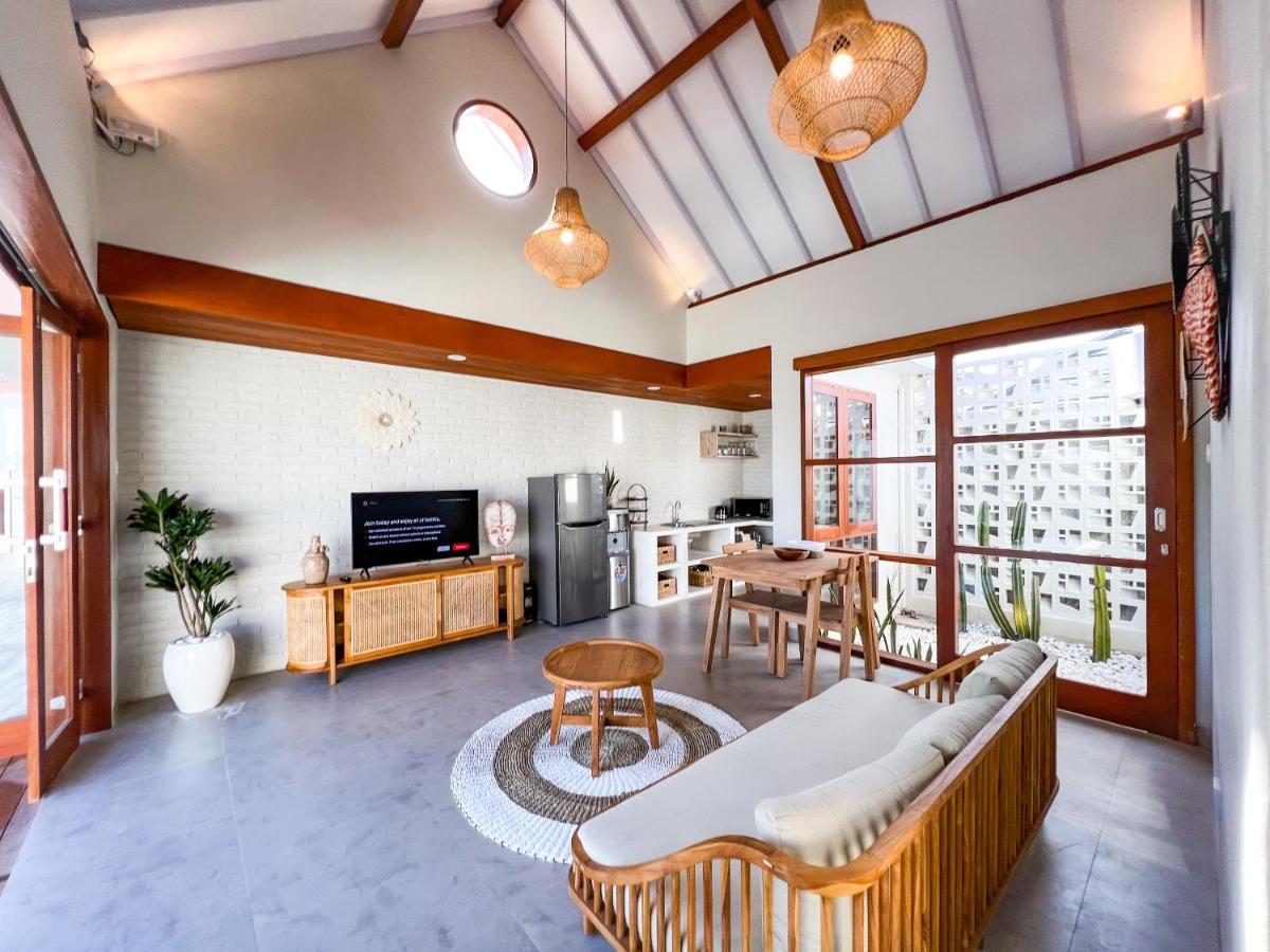 Moana Villa & Suites Bingin 울루와뚜 외부 사진