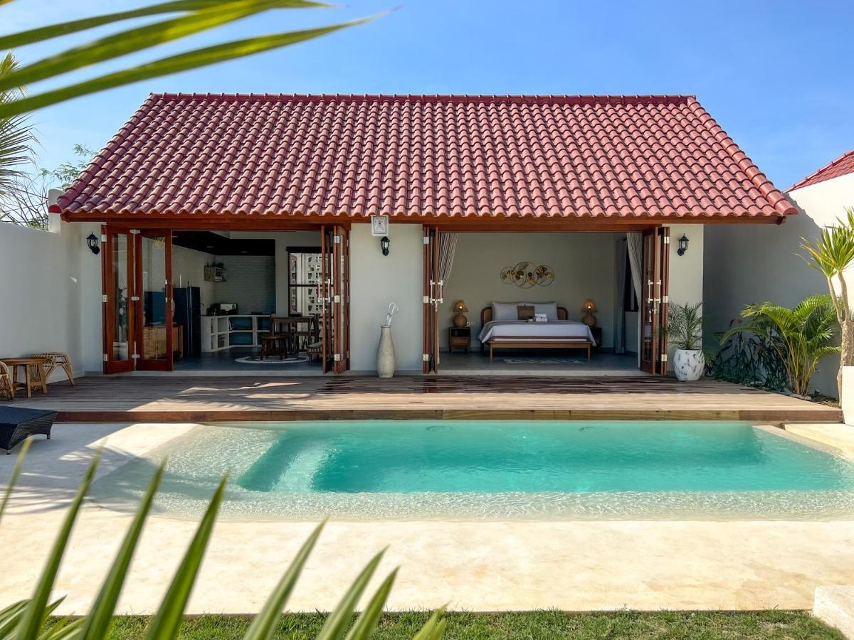Moana Villa & Suites Bingin 울루와뚜 외부 사진