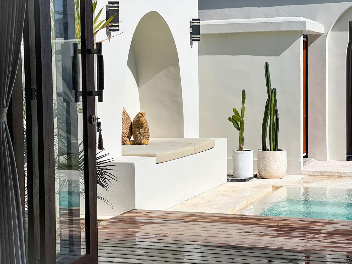 Moana Villa & Suites Bingin 울루와뚜 외부 사진