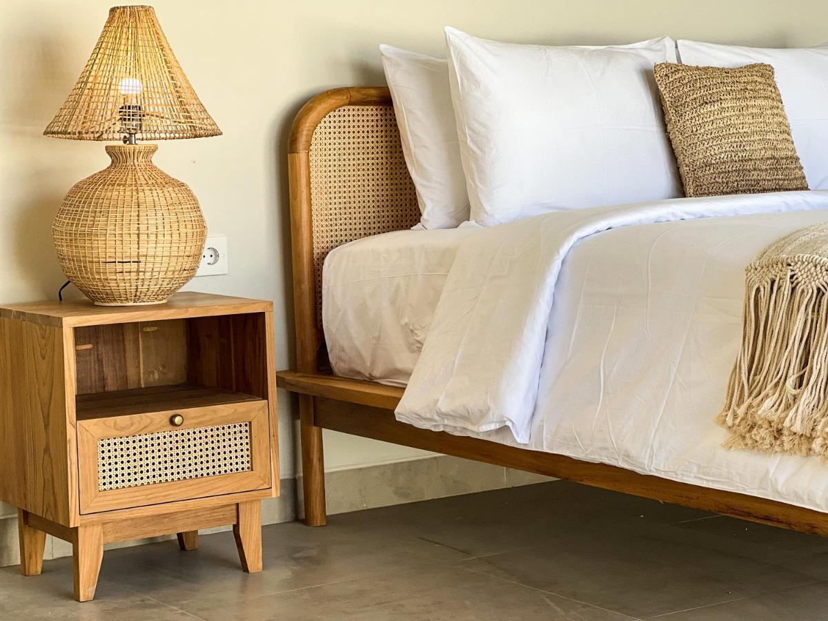 Moana Villa & Suites Bingin 울루와뚜 외부 사진
