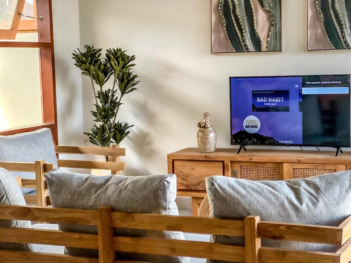 Moana Villa & Suites Bingin 울루와뚜 외부 사진